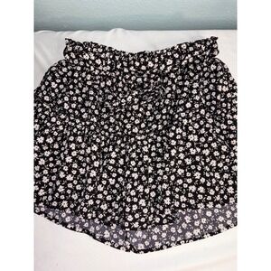 Altar'd State Floral Skort Black White Daisy Paperbag Waist Mini Skirt Shorts S